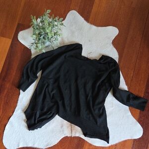 Black Open-Back Lightweight Knit Top M